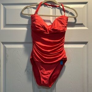 NWT! Bleu Rod Beattie Kore Twist Bandeau One Piece Swimsuit 6 Halter